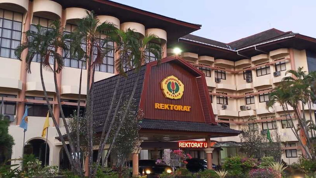 Menyelami Sejarah dan Keunggulan Universitas Mataram